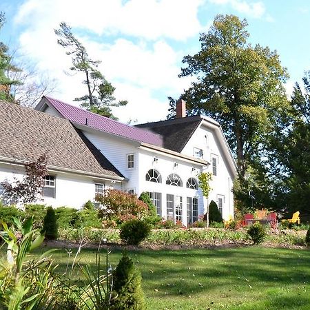 石南木住宿加早餐旅馆 Elmsdale 外观 照片
